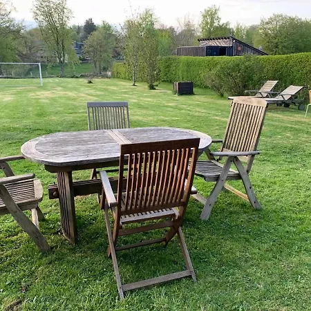 アパート In Belgian Eifel ビューリンゲン