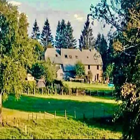 In Beautiful Huenningen דירה *
