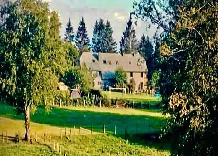 In Beautiful Huenningen דירה *